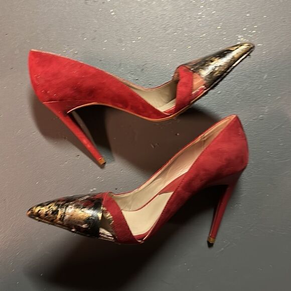 Size 41 (9) Custom Upcycled Red + Gold Glitter Zara Stilettos - Picture 4 of 4
